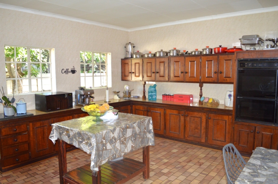 4 Bedroom Property for Sale in Flamwood North West